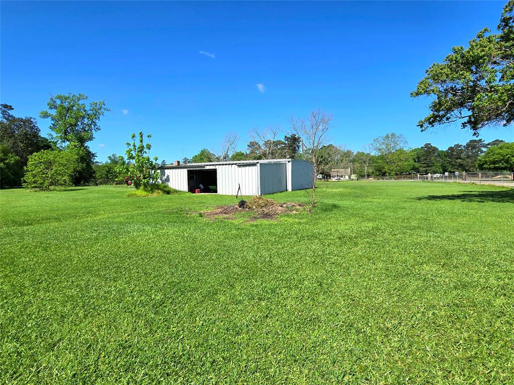 2301 S Byrd Avenue, Shepherd, Texas image 20