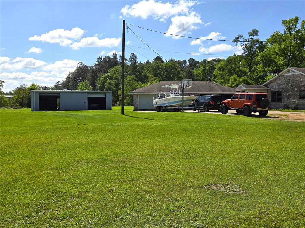 2301 S Byrd Avenue, Shepherd, Texas image 14