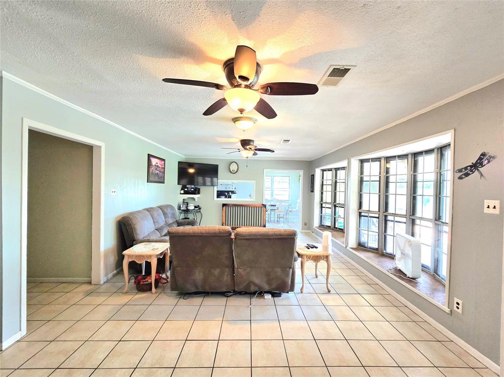 2301 S Byrd Avenue, Shepherd, Texas image 32