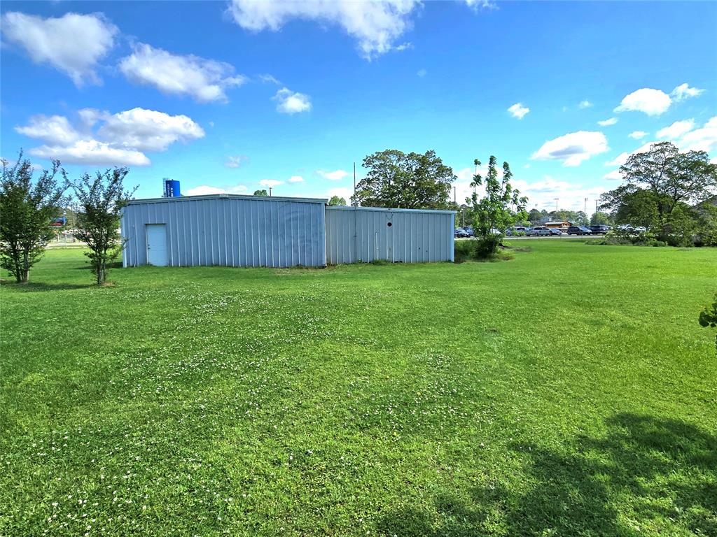 2301 S Byrd Avenue, Shepherd, Texas image 19