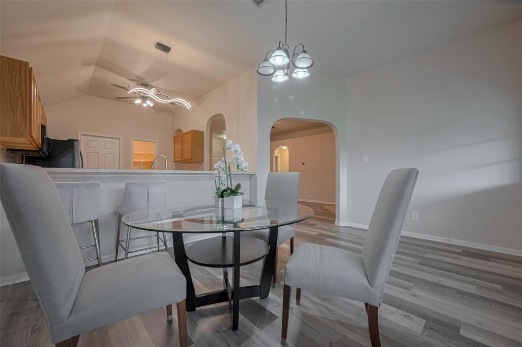 4022 Hawthorne Glen Court, Fresno, Texas image 10