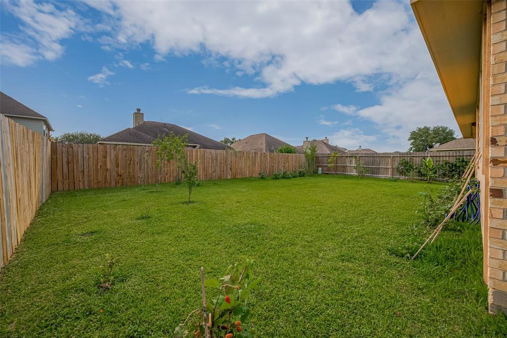 4022 Hawthorne Glen Court, Fresno, Texas image 26