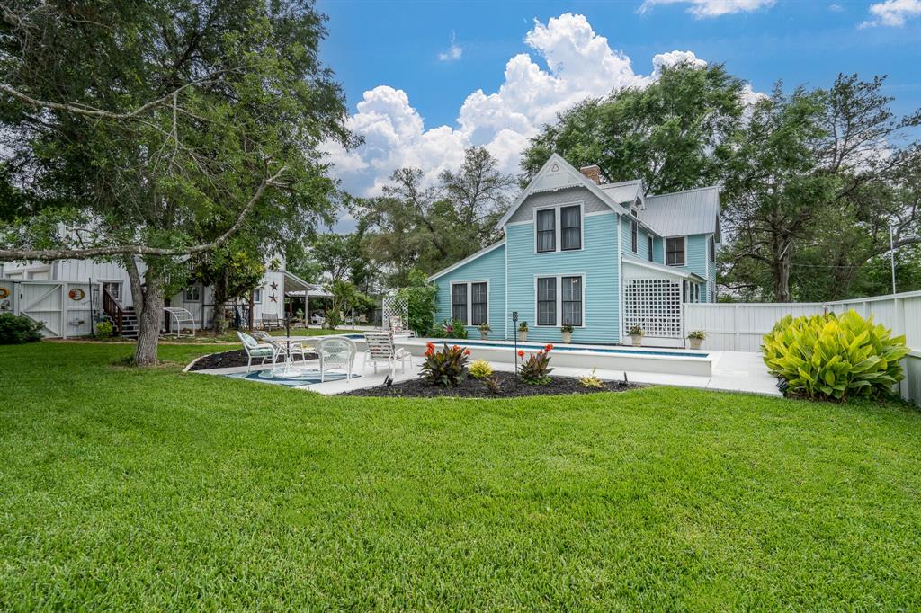 111 S Masonic Street, Bellville, Texas image 14