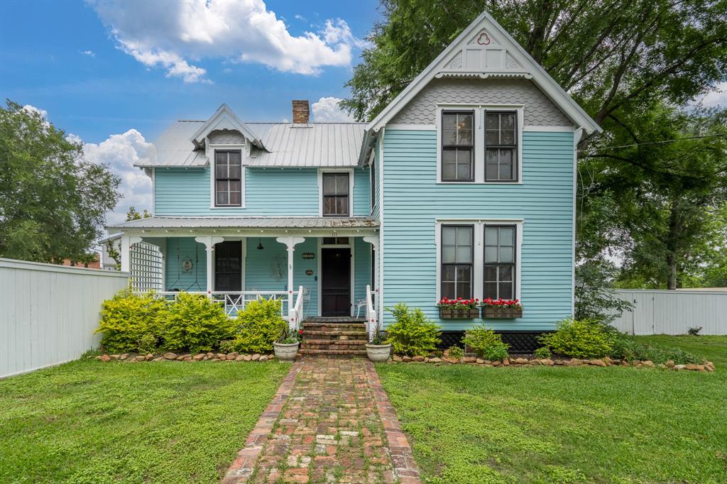 111 S Masonic Street, Bellville, Texas image 8