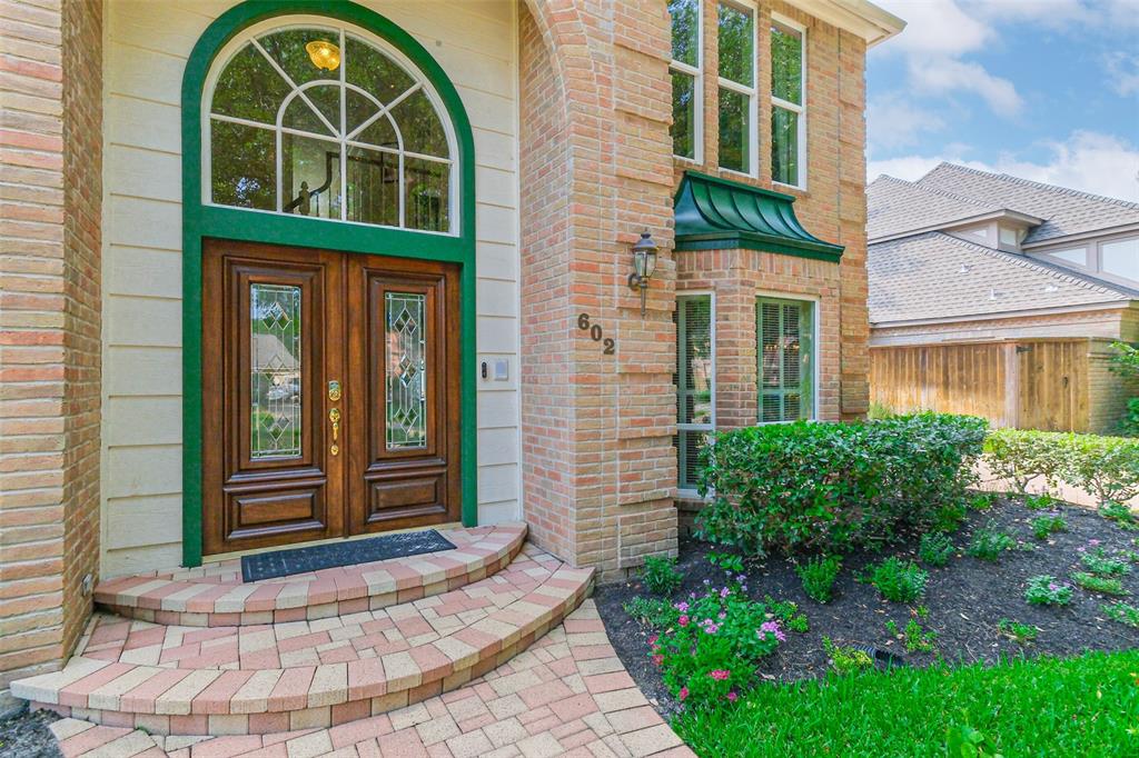 602 Rock Cove