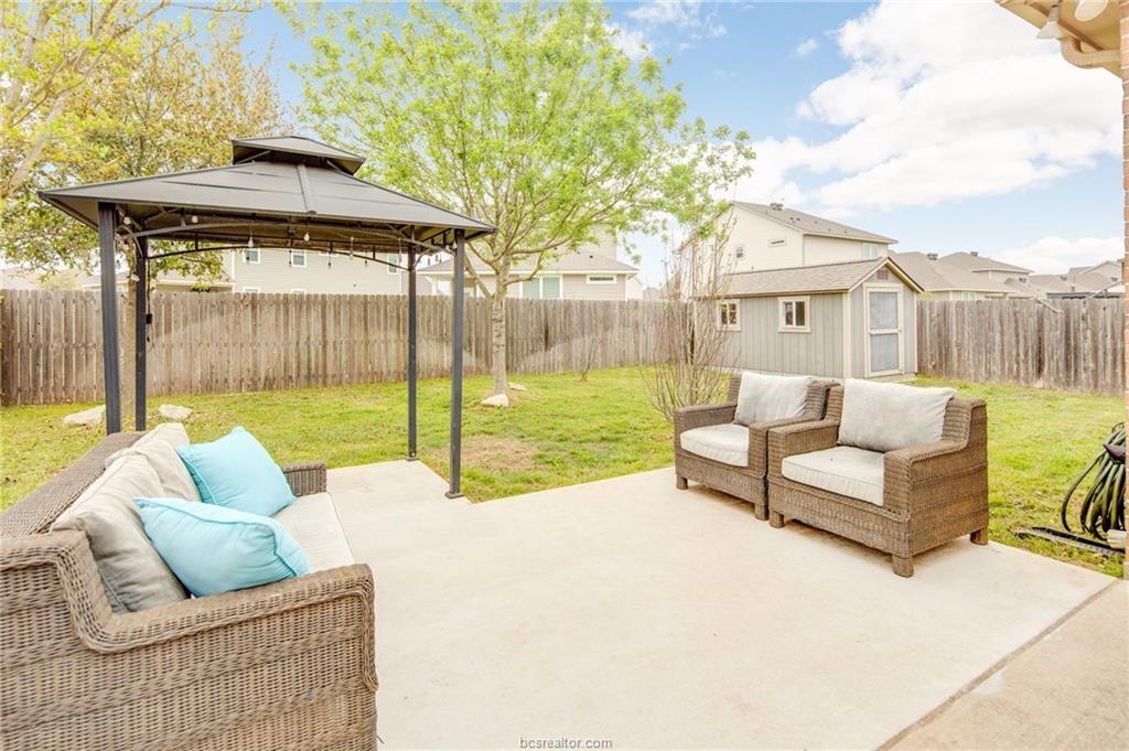 4152 Shallow Creek Loop, College Station, Texas image 17