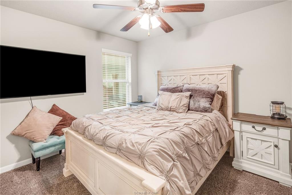 4152 Shallow Creek Loop, College Station, Texas image 13