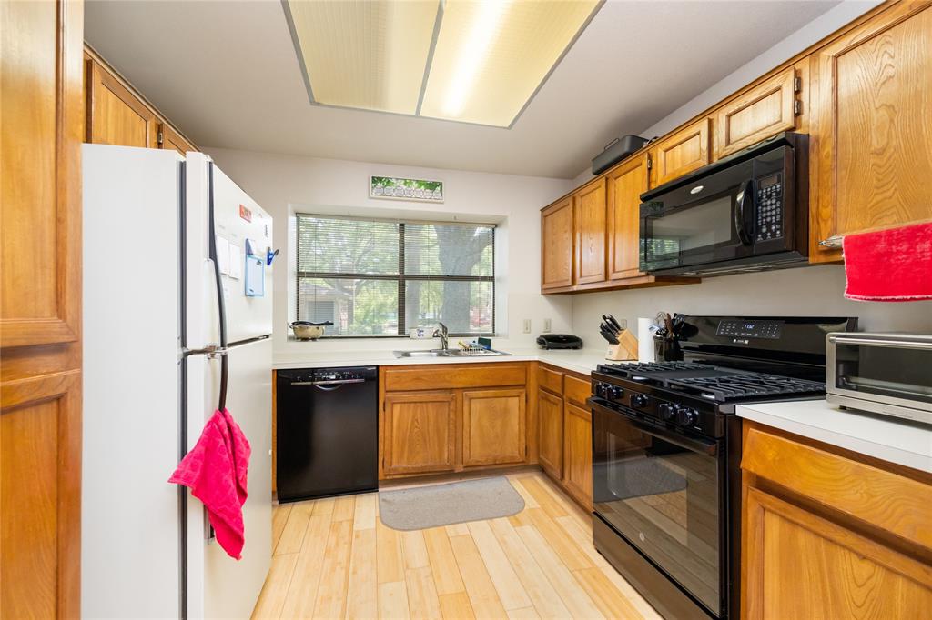 2711 Grants Lake Boulevard #144, Sugar Land, Texas image 10