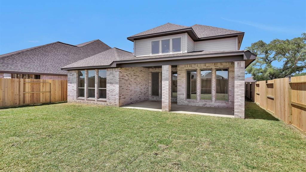 10910 White Mist Drive, Missouri City, Texas image 7