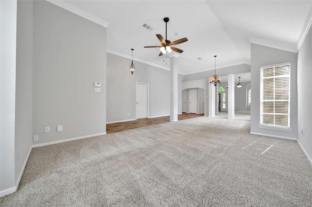 4911 Greenriver Valley Drive, Kingwood, Texas image 7