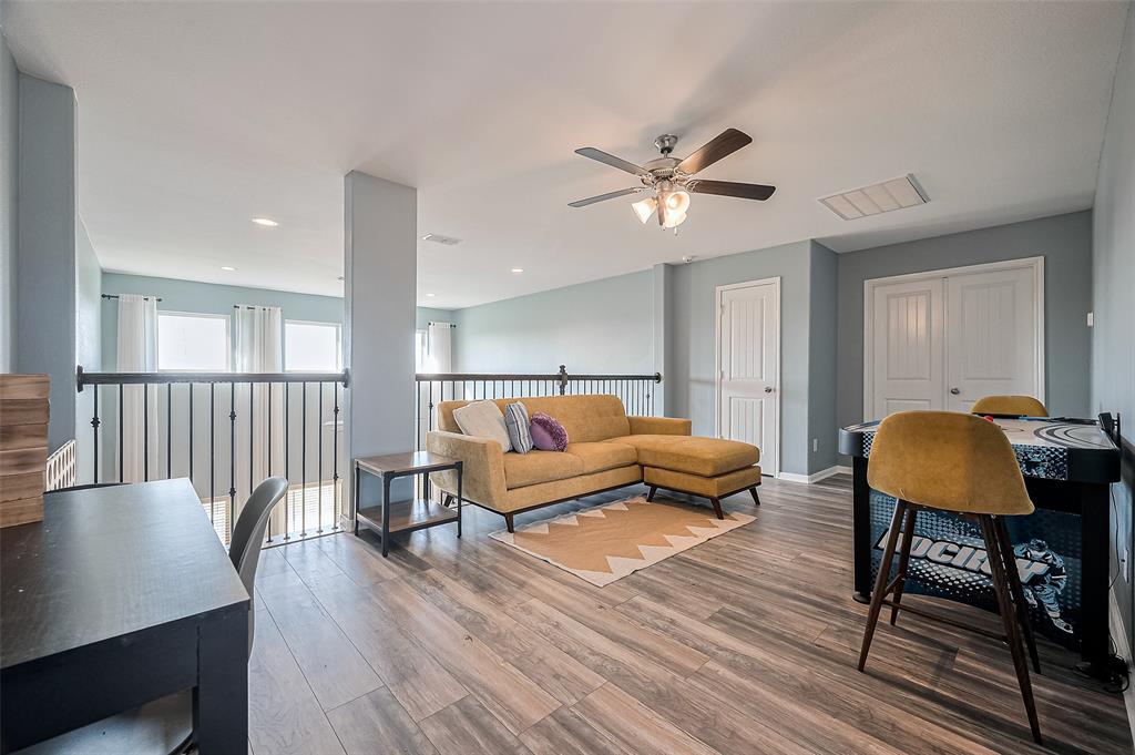 1410 Palmer Crest Lane, Missouri City, Texas image 31