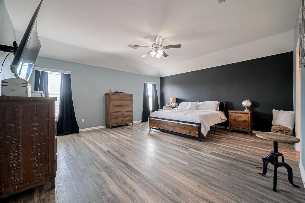 1410 Palmer Crest Lane, Missouri City, Texas image 23