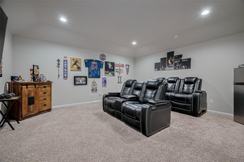 1410 Palmer Crest Lane, Missouri City, Texas image 33