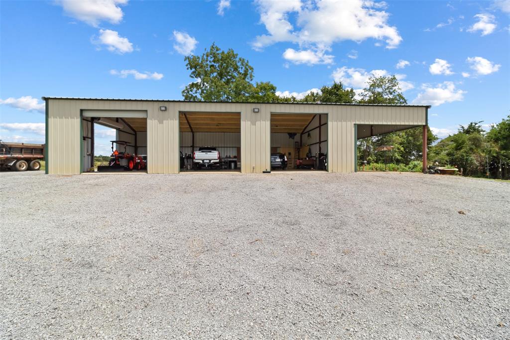 1750 County Road 3211, Jewett, Texas image 40
