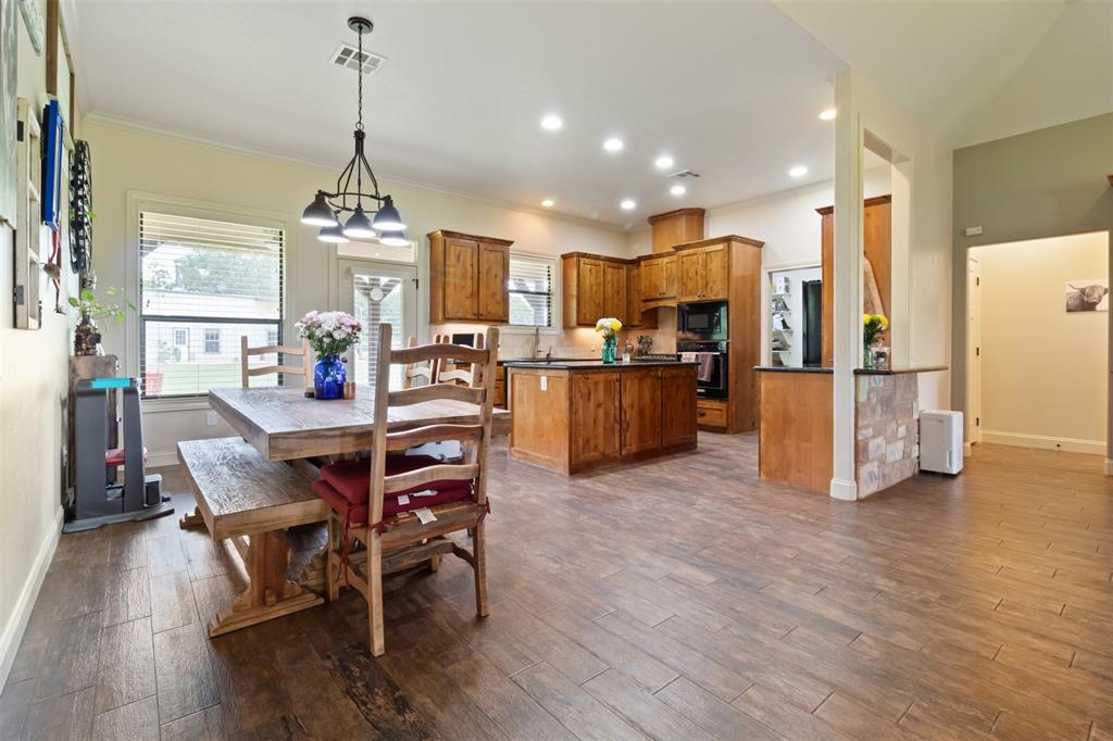 1750 County Road 3211, Jewett, Texas image 10