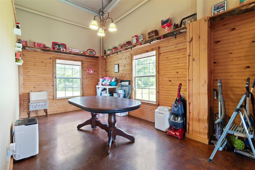 1750 County Road 3211, Jewett, Texas image 33