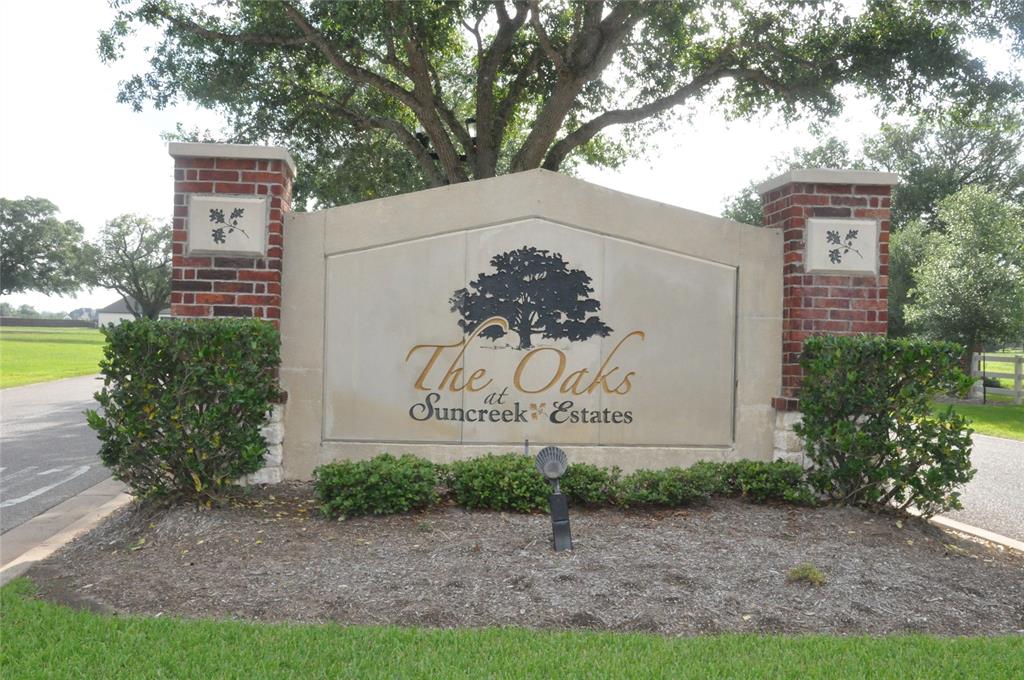 1414 Lakeland Circle, Rosharon, Texas image 1