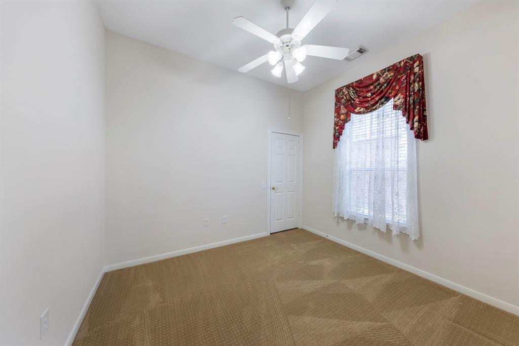 31 E Royal Mews, The Woodlands, Texas image 17