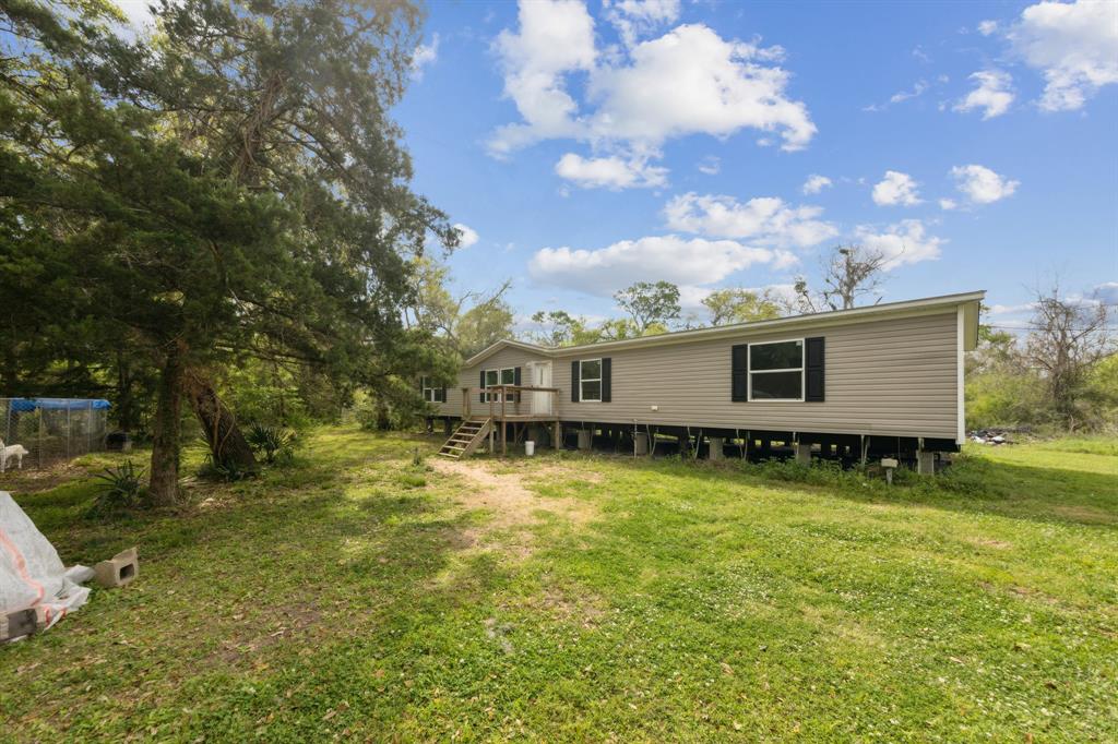 17968 County Road 426, Brazoria, Texas image 1