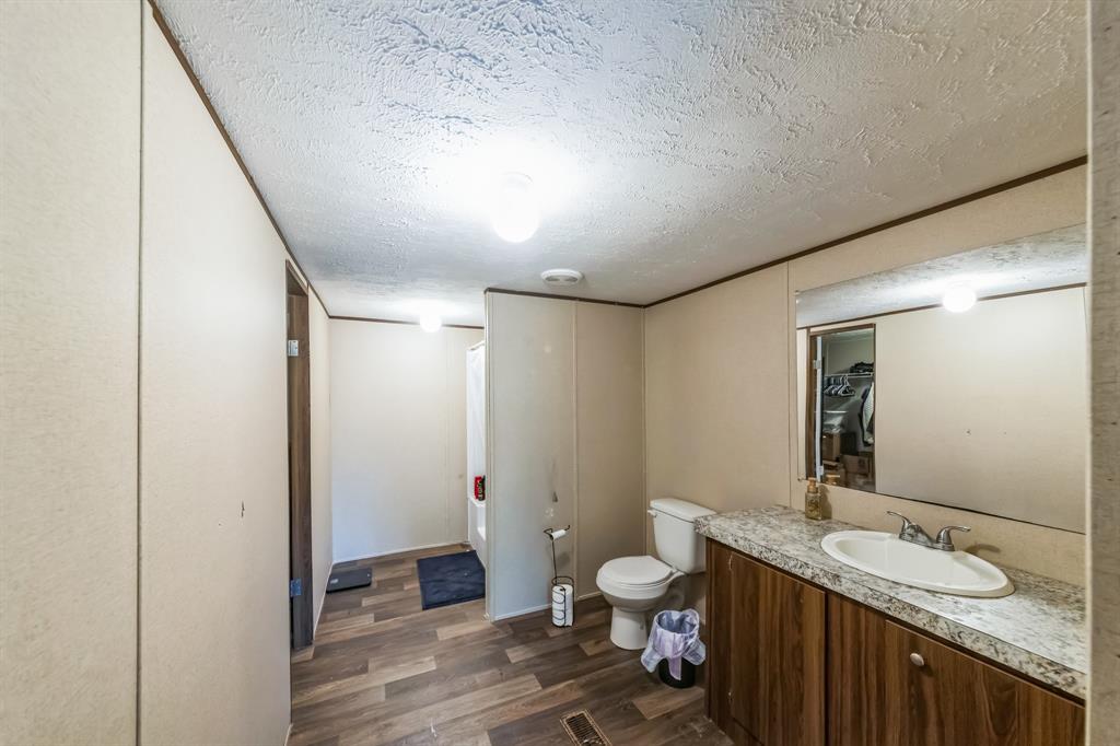 17968 County Road 426, Brazoria, Texas image 11