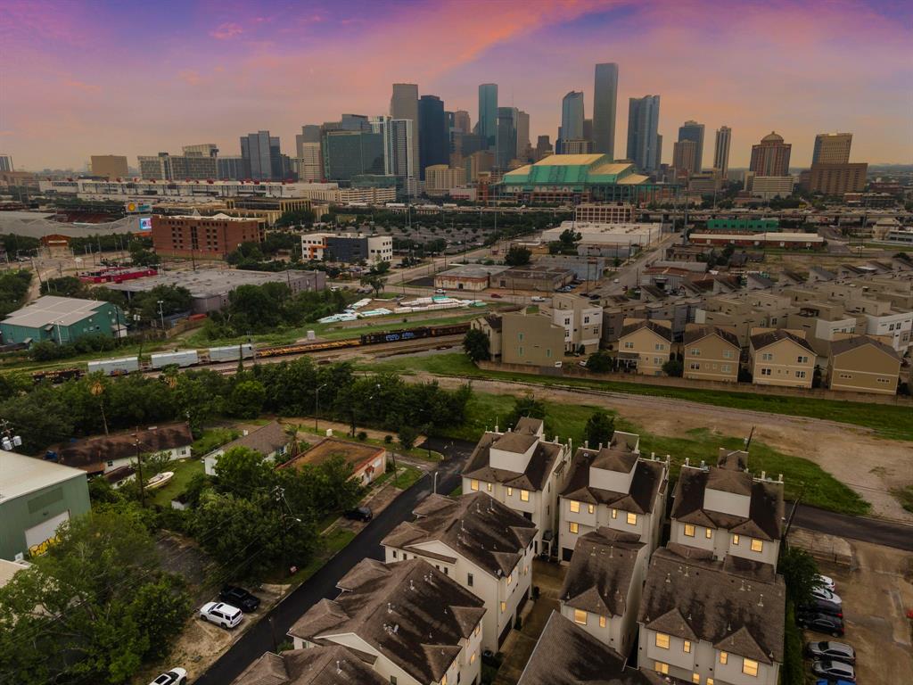 2509 Garrow Street #B, Houston, Texas image 38