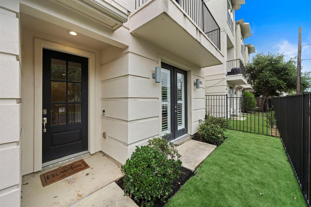 2509 Garrow Street #B, Houston, Texas image 1