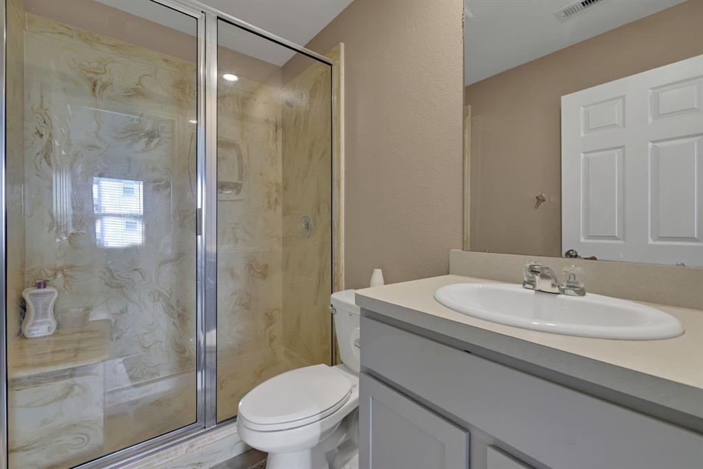 8626 Bar Harbor Drive, Baytown, Texas image 19