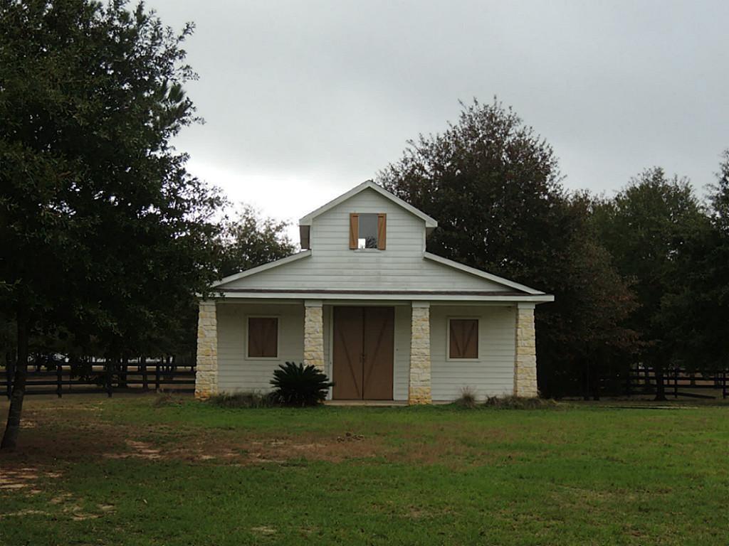 9456 Parkview Drive, Waller, Texas image 7