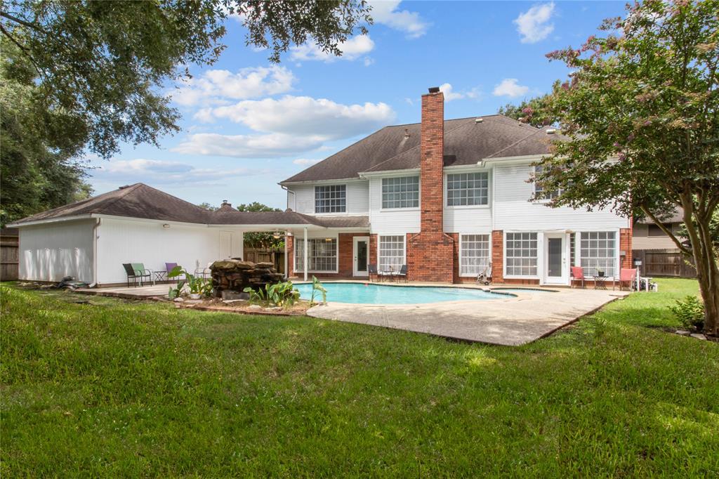 2109 Bay Hill Drive