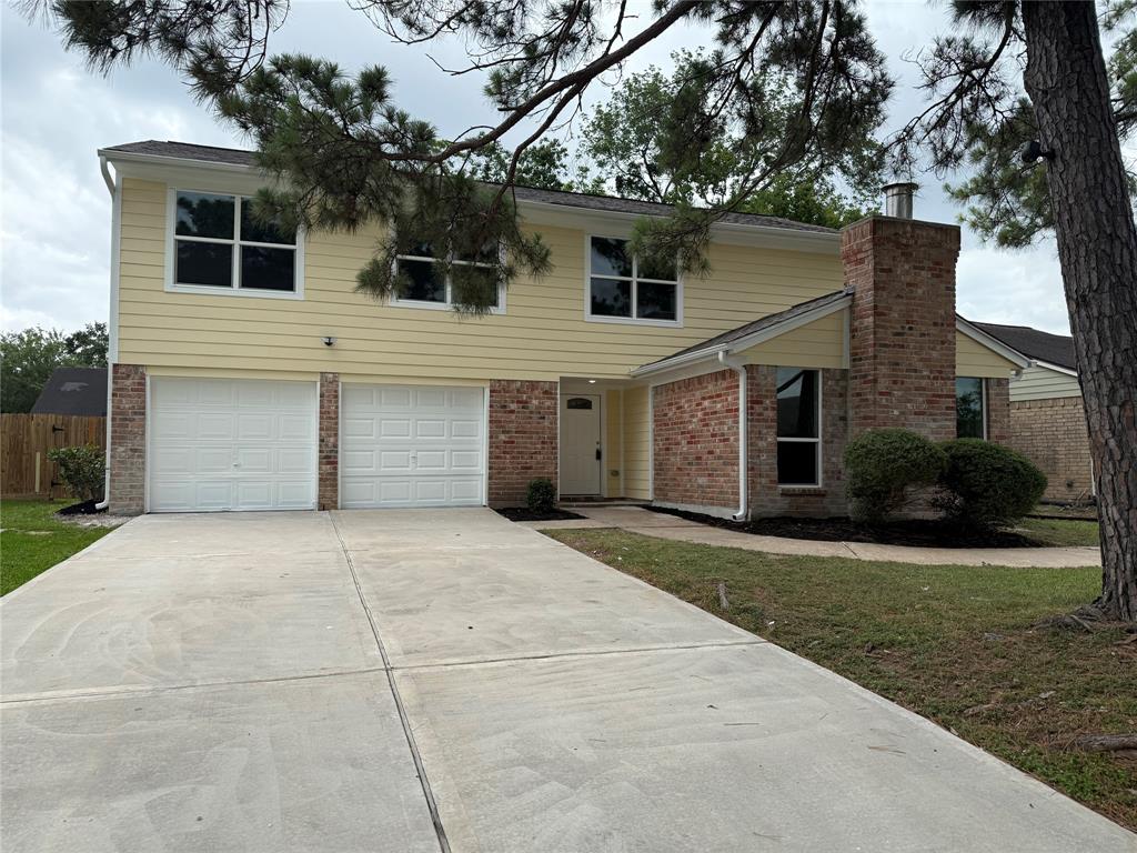 1223 Gentle Bend Drive, Missouri City, Texas image 1