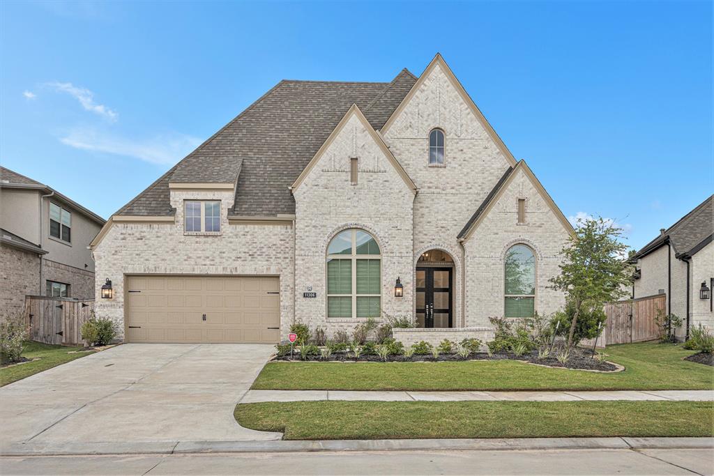 11306 Scalloped Wing Court, Cypress, Texas image 5