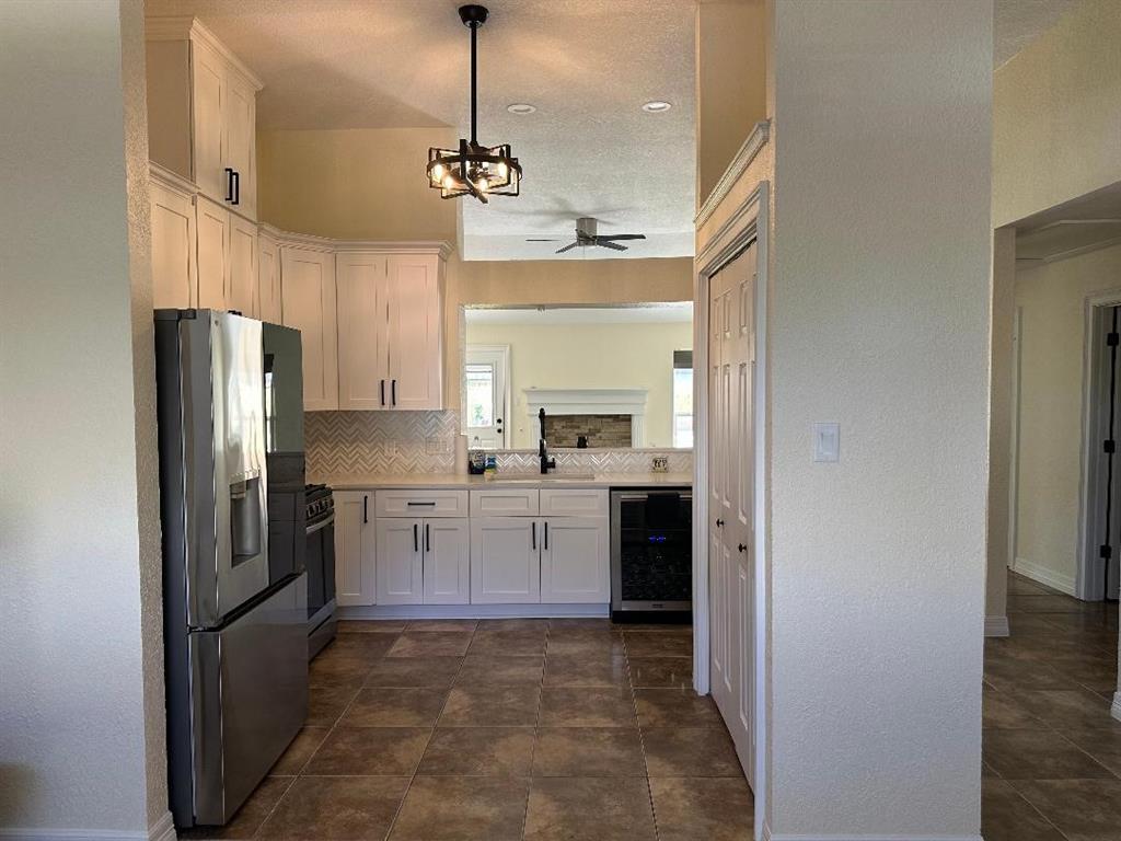 21 Alexander Court, Angleton, Texas image 14