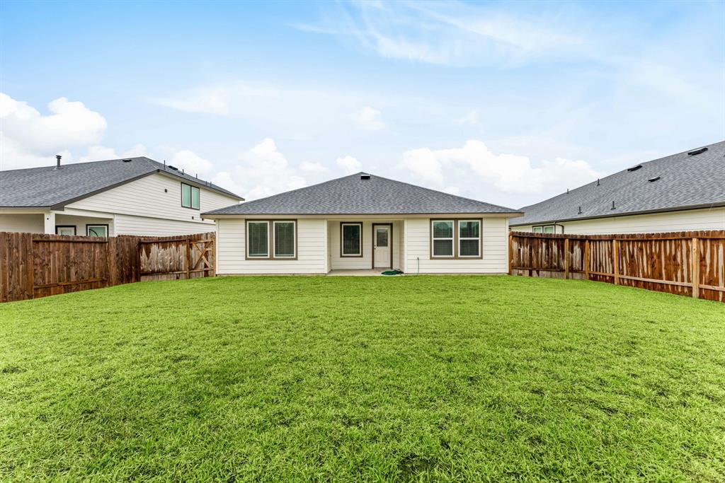 7438 Audubon Russet Drive, Richmond, Texas image 21
