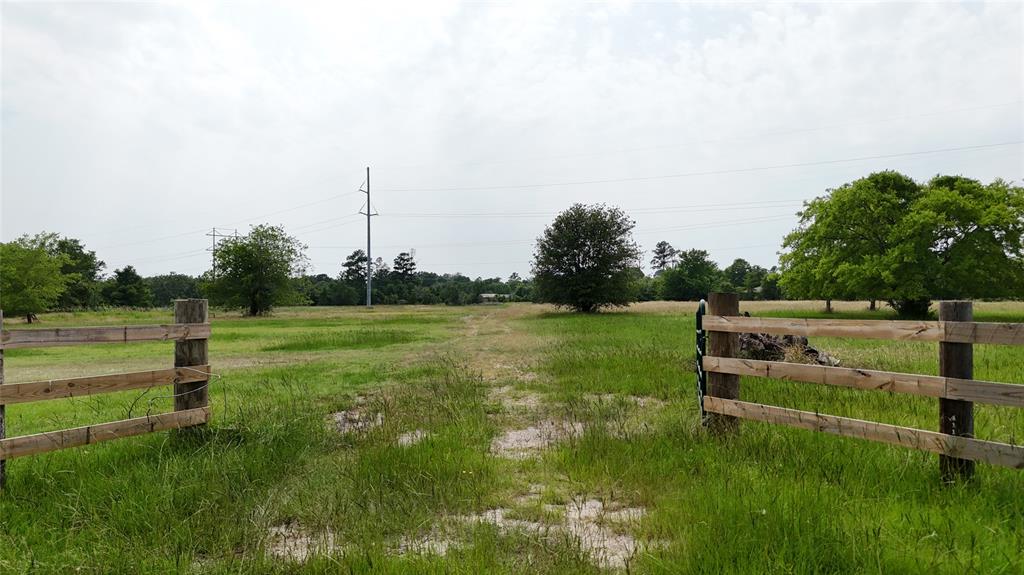 72 Julia Justice Road, Huntsville, Texas image 1