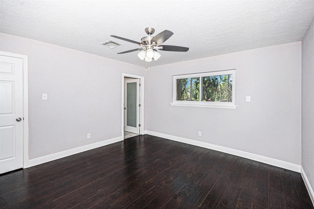 2402 Duroux Road, La Marque, Texas image 12