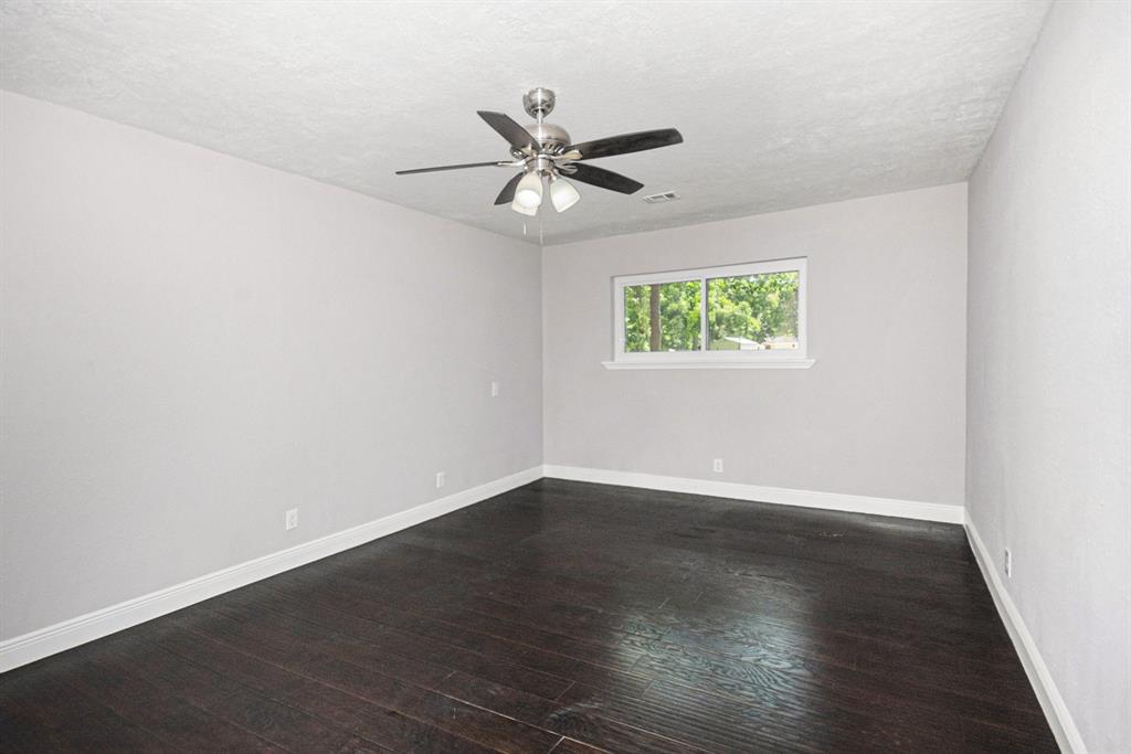 2402 Duroux Road, La Marque, Texas image 18