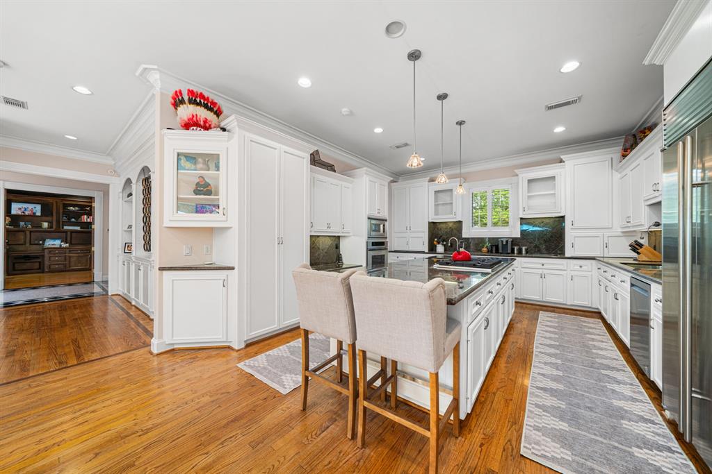 5201 Pocahontas Street, Bellaire, Texas image 11