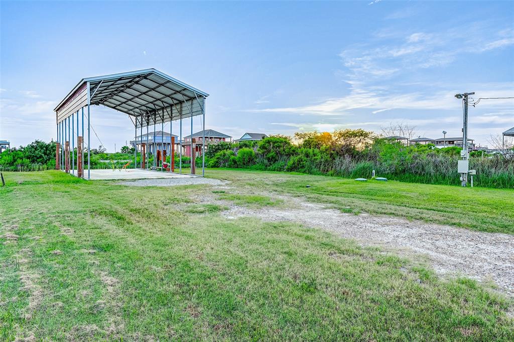 1085 Paisley Street, Gilchrist, Texas image 13