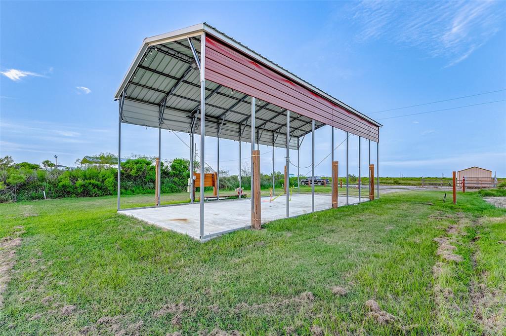 1085 Paisley Street, Gilchrist, Texas image 1