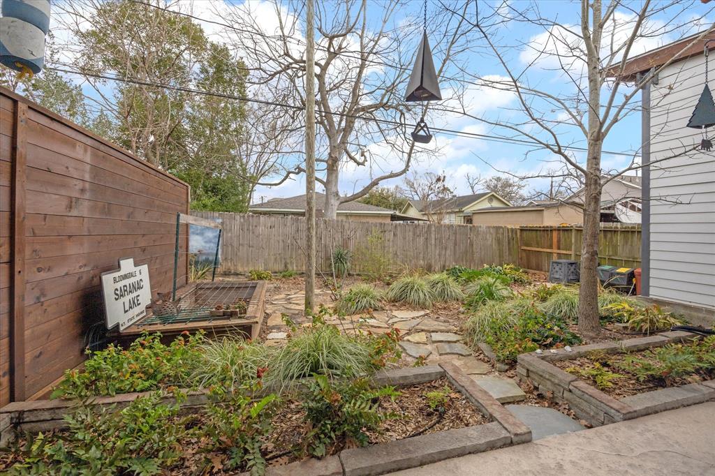 504 Walton Street, Houston, Texas image 17