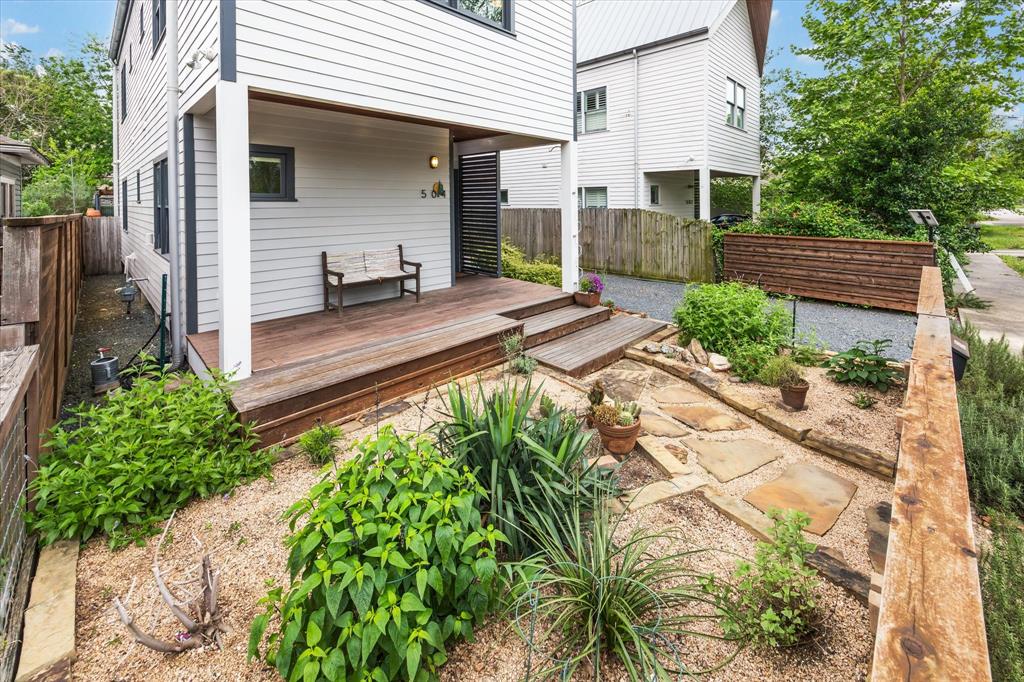 504 Walton Street, Houston, Texas image 2