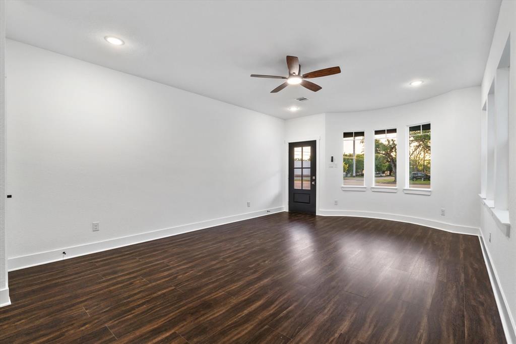 235 S Broadway Street, La Porte, Texas image 5