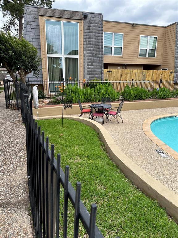 16120 Stuebner Airliine Road #202, Spring, Texas image 3