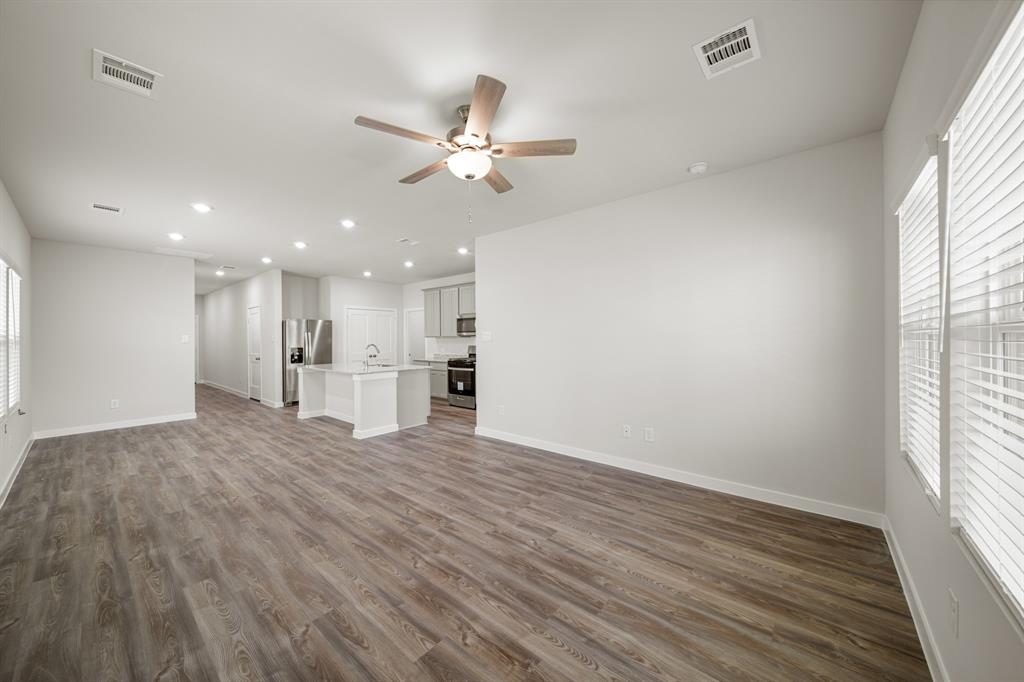 17235 King Eider Road, Waller, Texas image 8