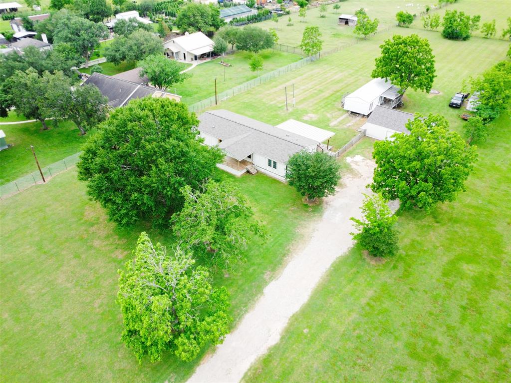 6611 Koeblen Road, Richmond, Texas image 2