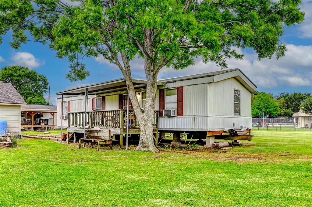 6611 Koeblen Road, Richmond, Texas image 30