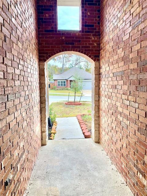 A home in Conroe