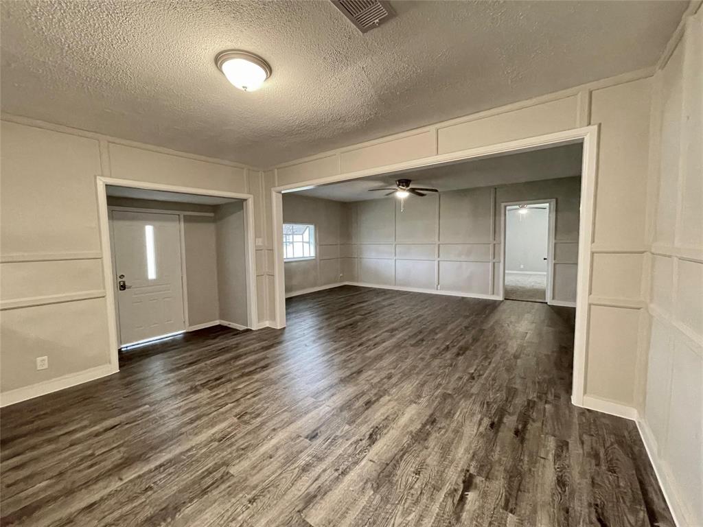 1827 Neuman Street, La Marque, Texas image 1