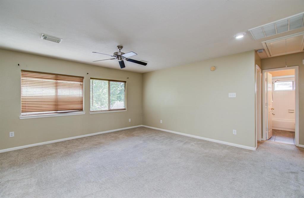 2107 Blue Water Bay Drive, Katy, Texas image 24