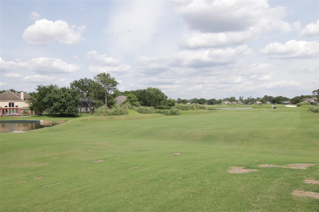 2107 Blue Water Bay Drive, Katy, Texas image 36